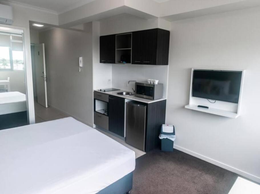 Airtrip Apartments On River Street, Mackay Exterior photo